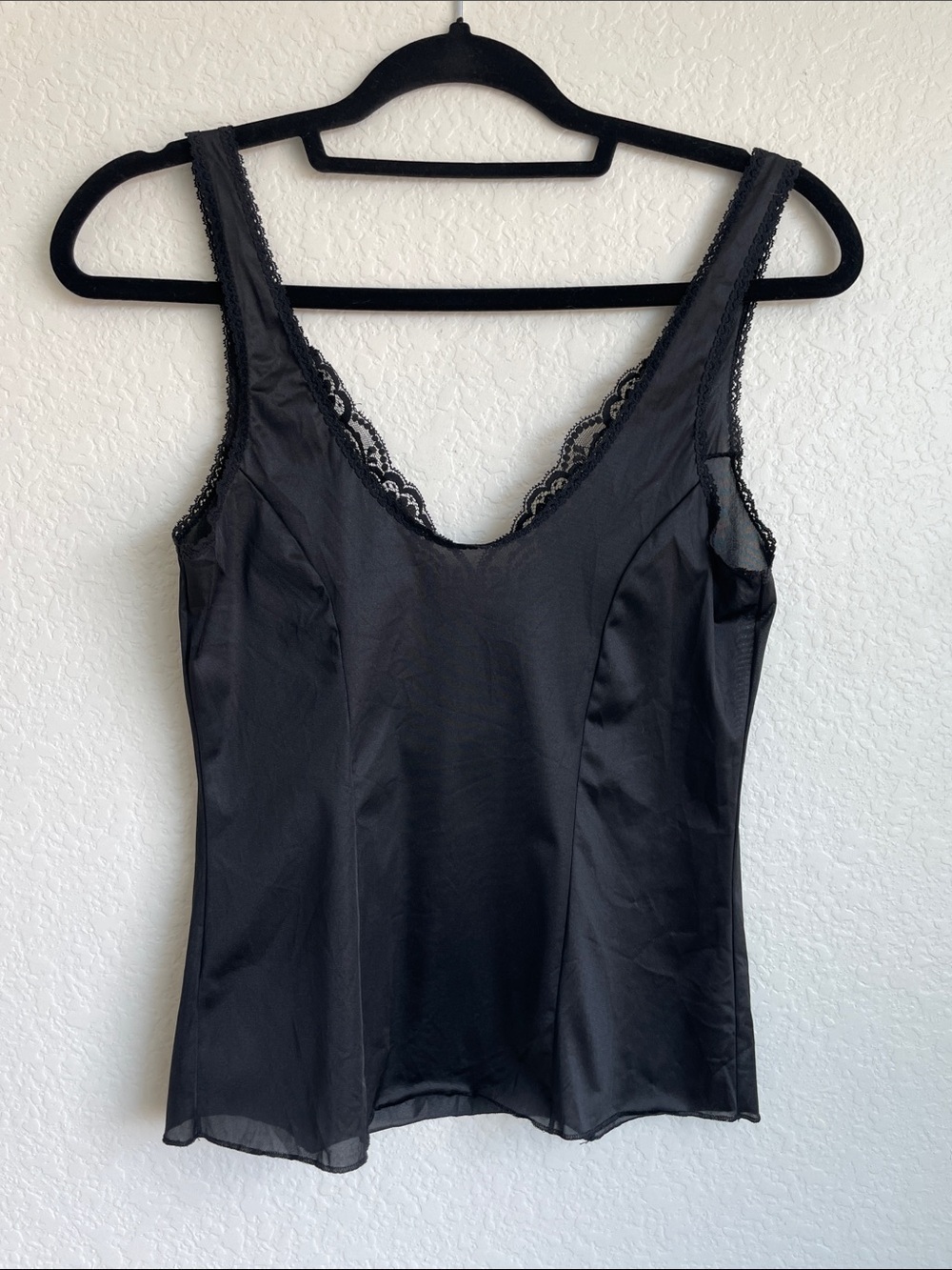 vassarette Black Satin Lace-Trim Camisole • Size 34 - Picture 8 of 11